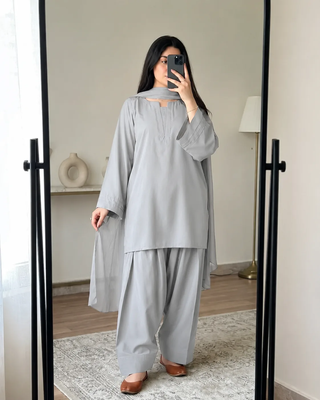 light-grey-kurti-farshi-shalwar