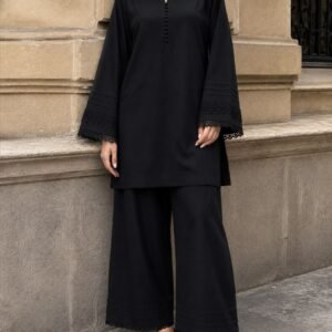 2 piece black