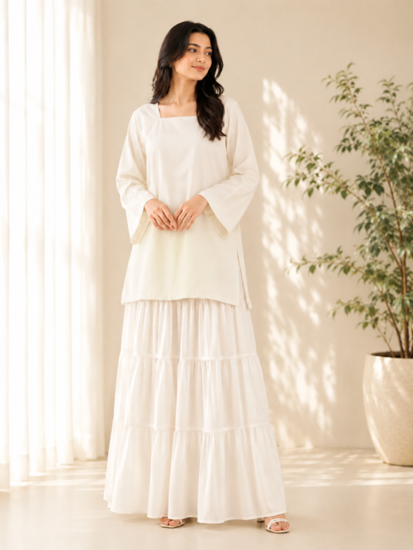 off-white-cotton-kurti-with-tiered-skirt-set