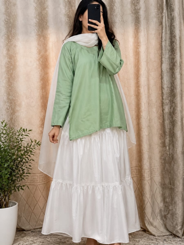 parrot-green-kurti-with-off-white-tiered-skirt-set